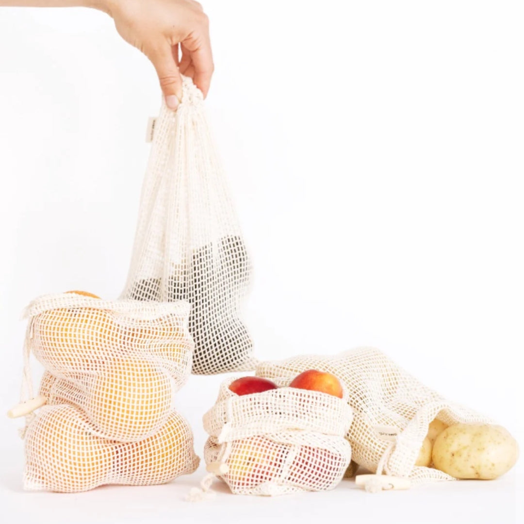 Reusable organic produce bags help reduce plastic waste generated when buying fruits and vegetables