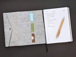 Add the Paper Saver Organizer to your Paper Saver Reusable Notebook to keep your stationery and work essentials with you at all times to stay sustainable and organized.