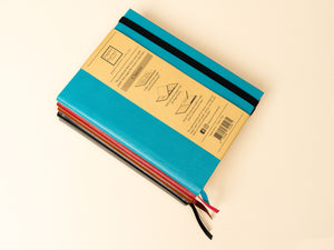The Classic Paper Saver Reusable Notebooks come in a range of colours so you can reuse paper easily and suit your style.