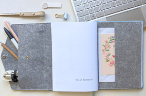 The Paper Saver Reusable Eco Notebook and Organizer Gift Set is perfect for writing notes sustainably while staying organized and reducing paper waste.
